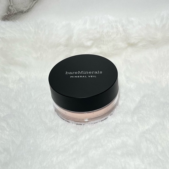 bareMinerals Mini Mineral Veil Powder
2g/0.07oz - Picture 2 of 6